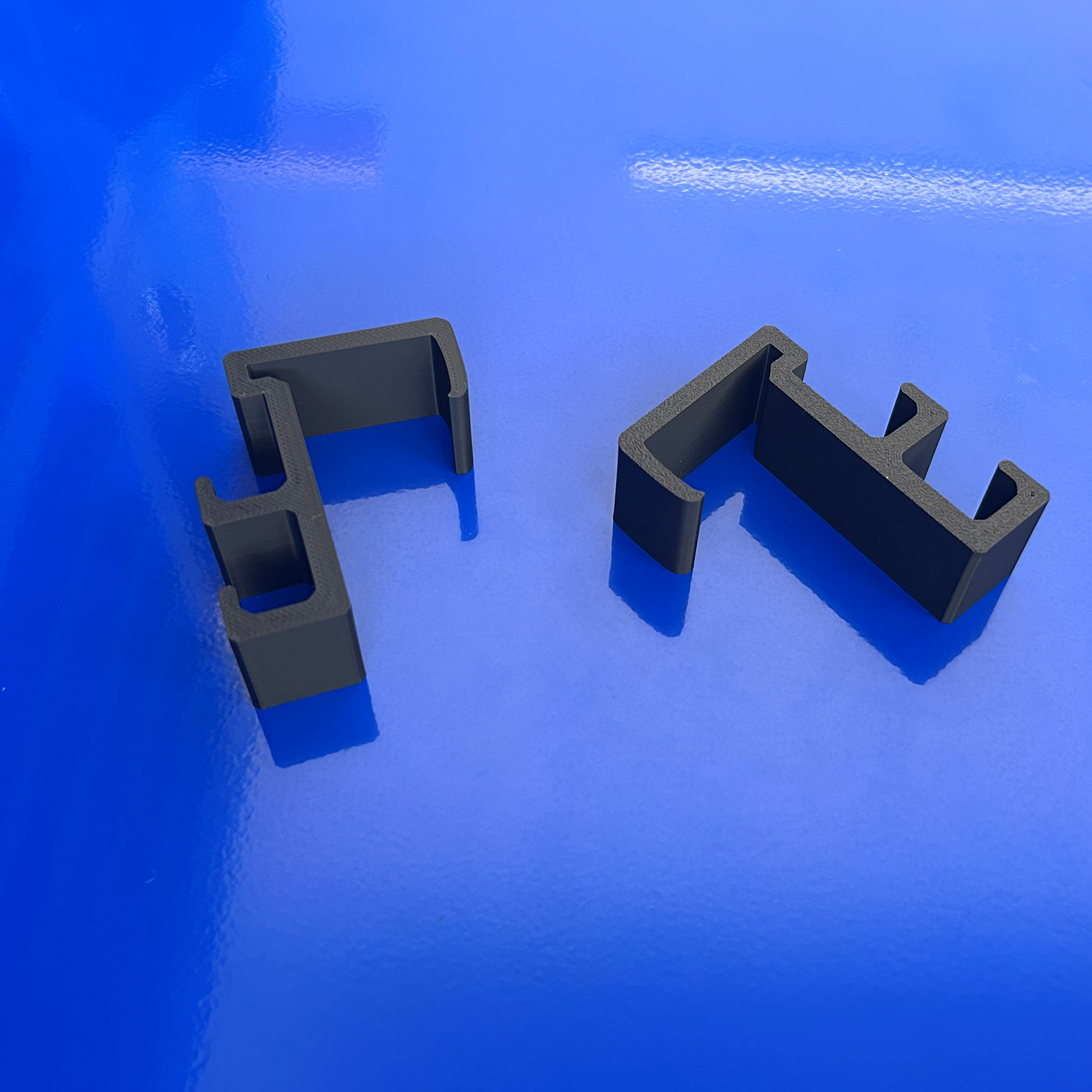 Drawer Hook for Extensions in a US General Tool Box