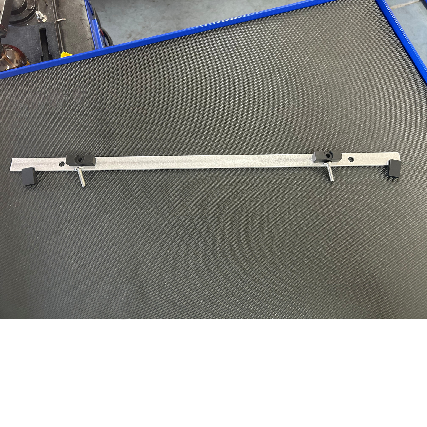 Rail System_ToolSync Ratchet and Breaker Bar Hangers
